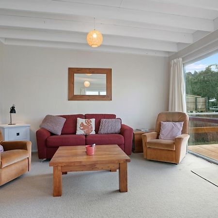 Clara'S Togs And Towels - Waihi - Bachcare Nz Villa Exterior photo